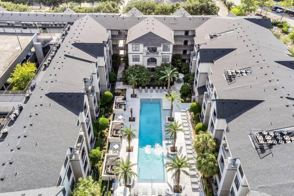 Chic Retreat-Walk To Nrg-Pool Διαμέρισμα Χιούστον Εξωτερικό φωτογραφία